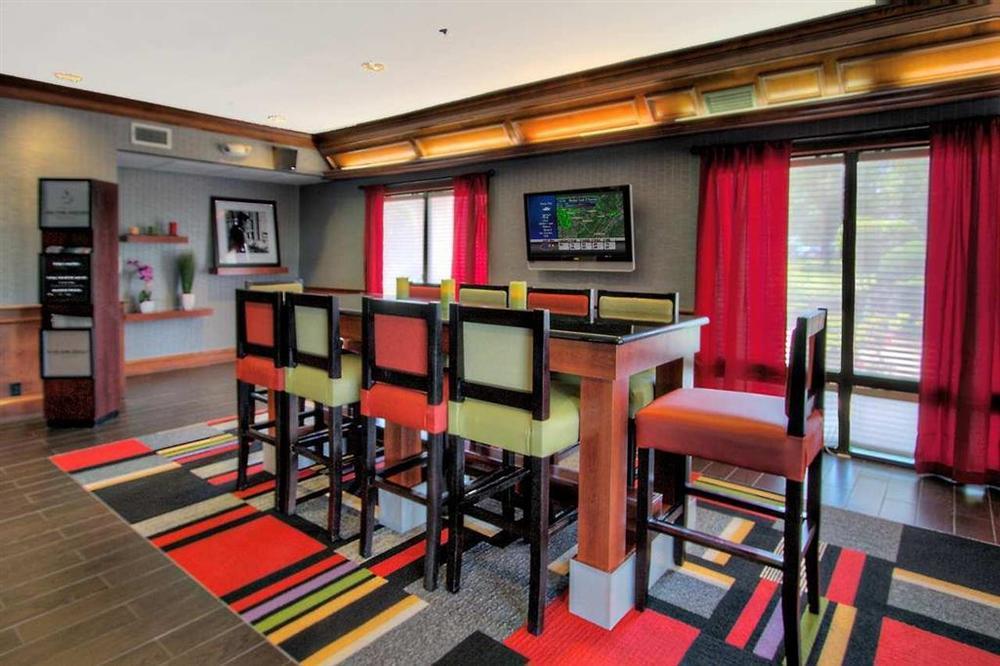 Days & By Wyndham Hotel 3*