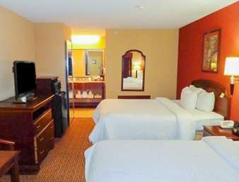 Hotel Days & By Wyndham
